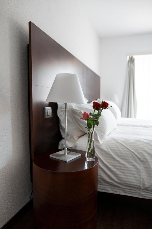אבאנשס Swiss Hotel La Couronne מראה חיצוני תמונה