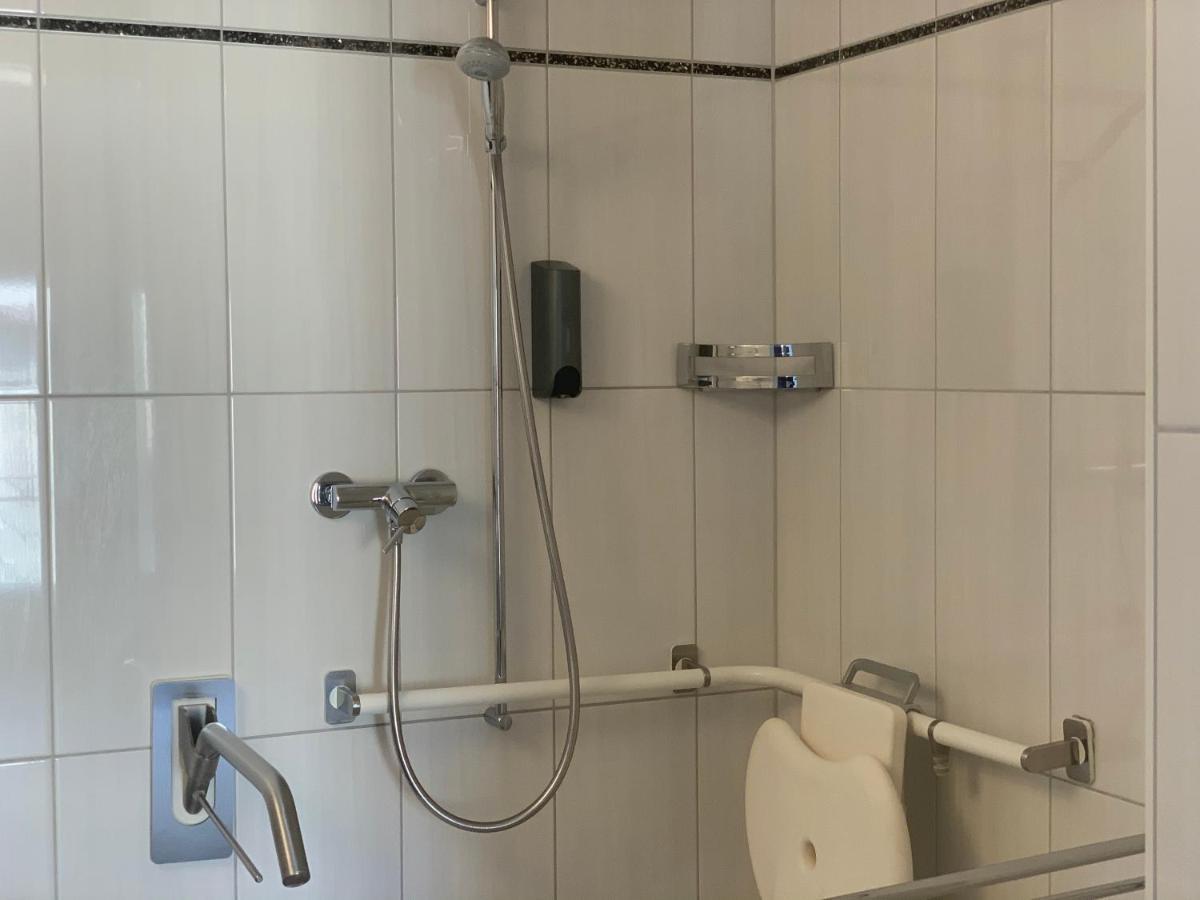 אבאנשס Swiss Hotel La Couronne חדר תמונה