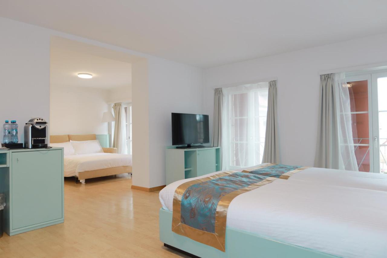 אבאנשס Swiss Hotel La Couronne מראה חיצוני תמונה