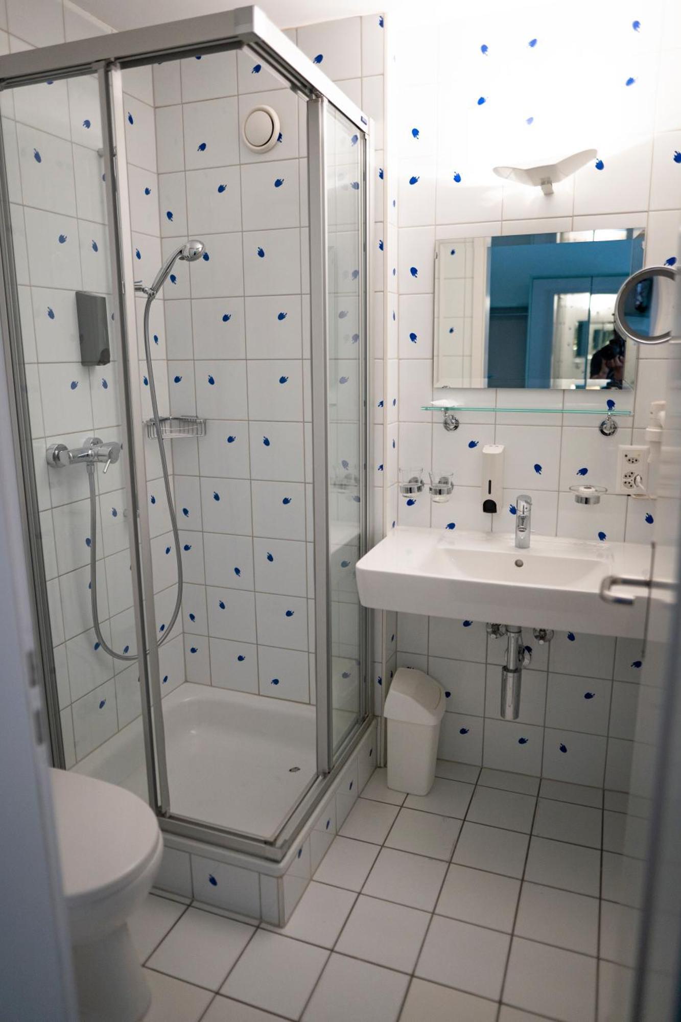 אבאנשס Swiss Hotel La Couronne מראה חיצוני תמונה